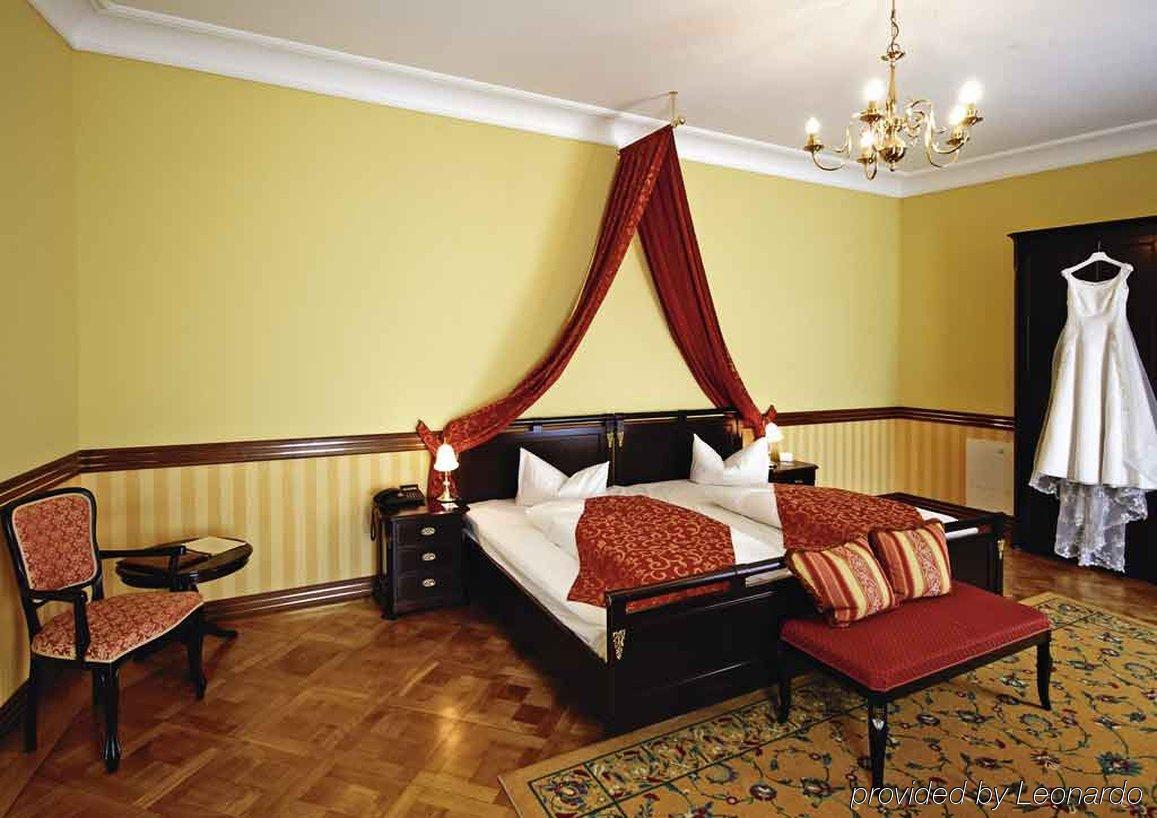 Schlosshotel Schkopau Dış mekan fotoğraf