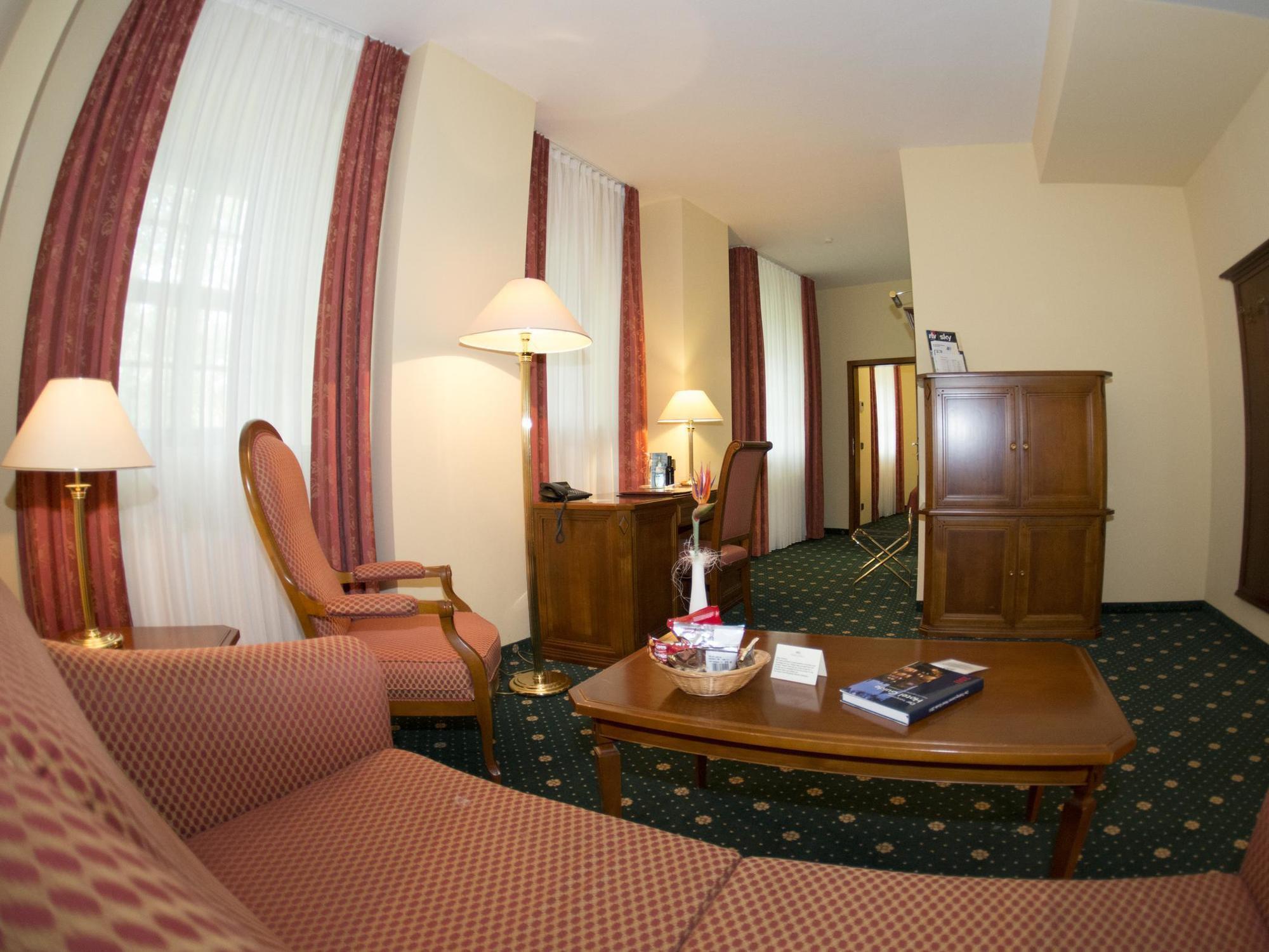 Schlosshotel Schkopau Dış mekan fotoğraf